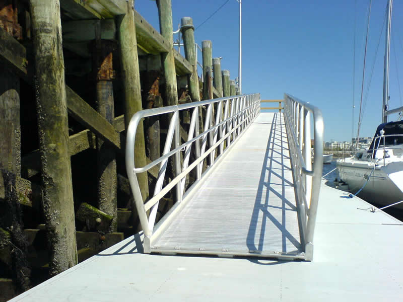 80' aluminum gangway
