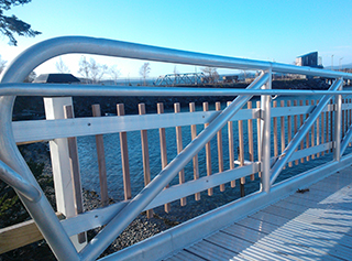 wooden picket infill