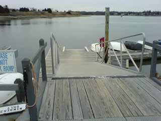 Wickford Yacht Club aluminum ramp